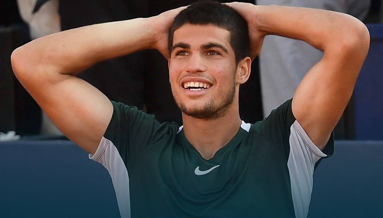 首次交锋意 首次交锋意